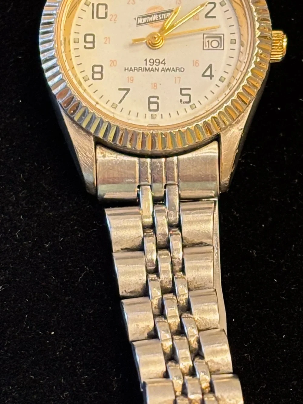 RARE 1994 Chicago & North Western Railroad Harriman Safety Award Watch Working